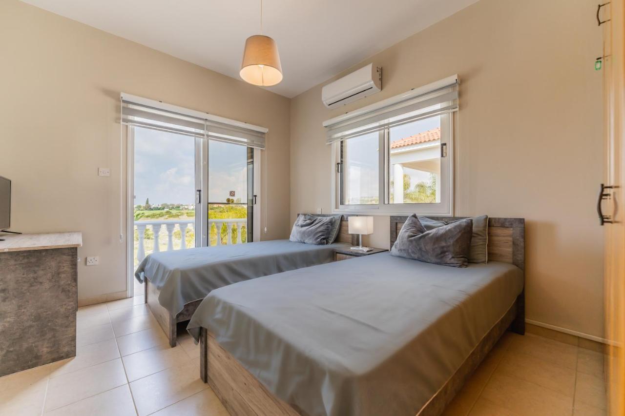Mespila_ Villa Ayía Nápa